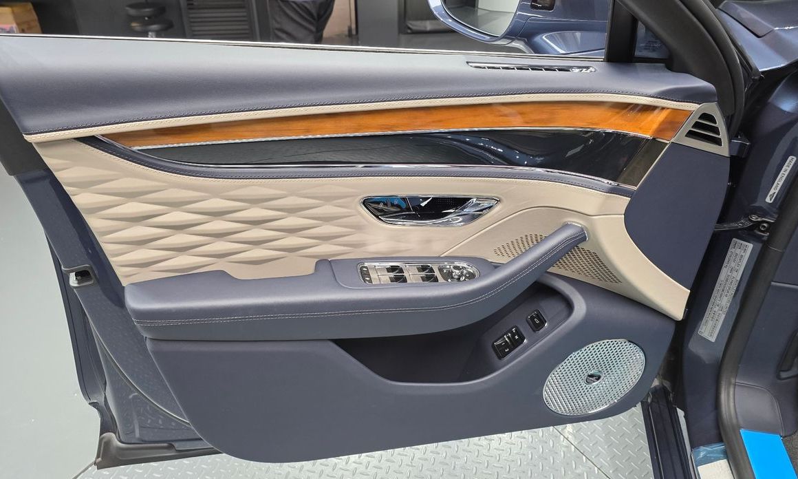 Bentley Flying Spur 2021