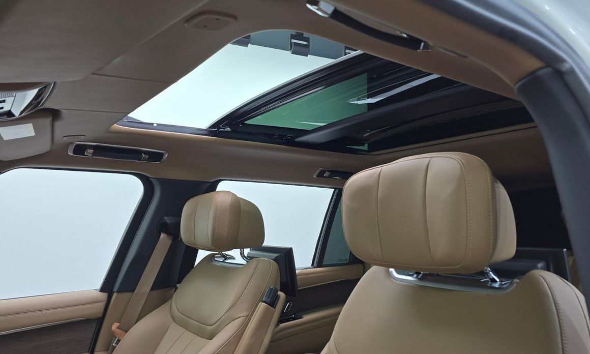Land Rover Range Rover 2024