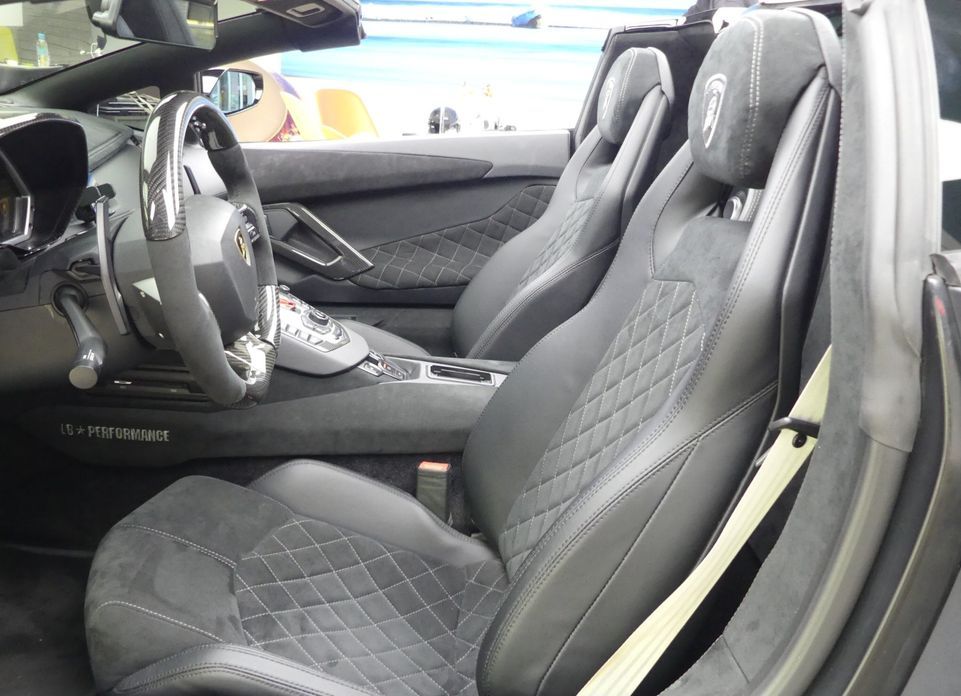 Lamborghini Aventador 2015