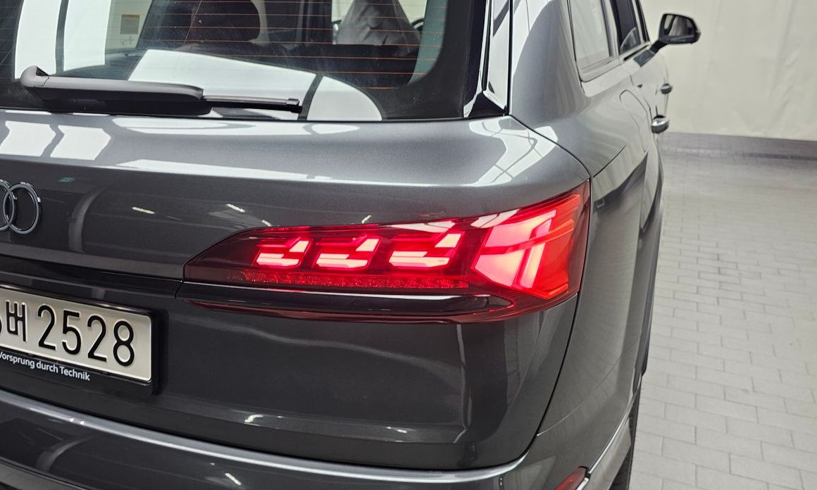 Audi SQ7 2026