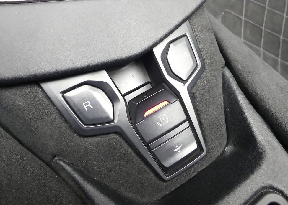 Lamborghini Aventador 2015