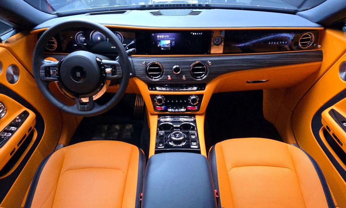 Rolls-Royce Spectre 2024