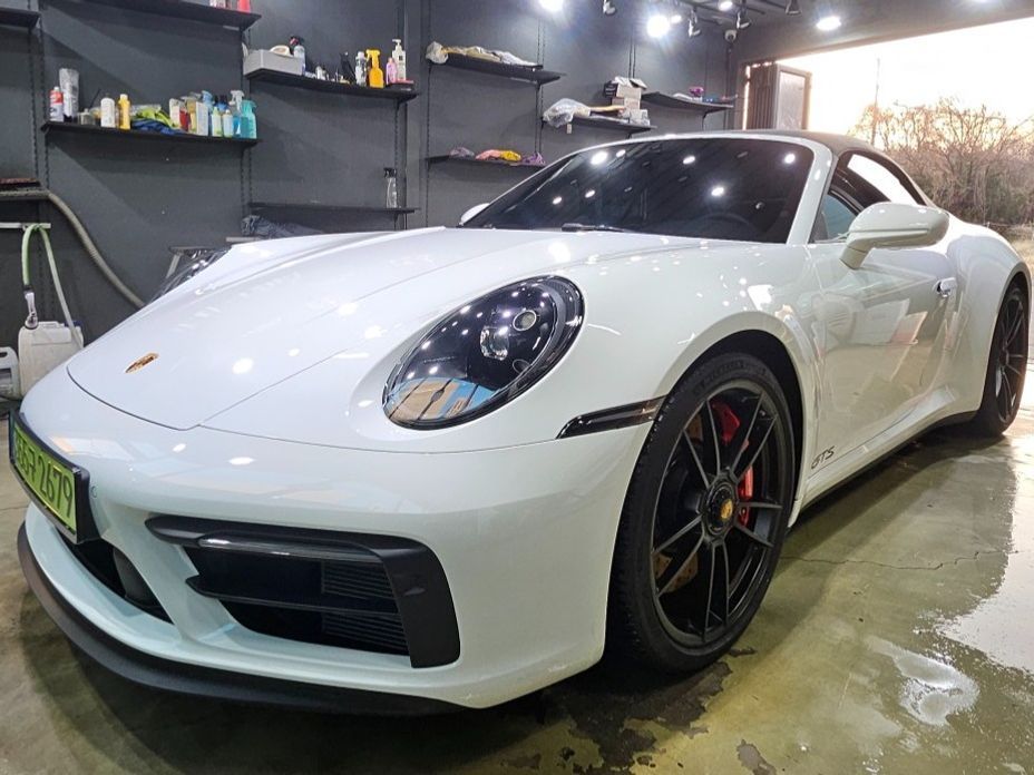 Porsche 911 2023