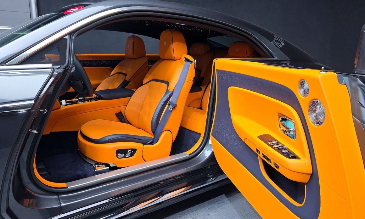Rolls-Royce Spectre 2024