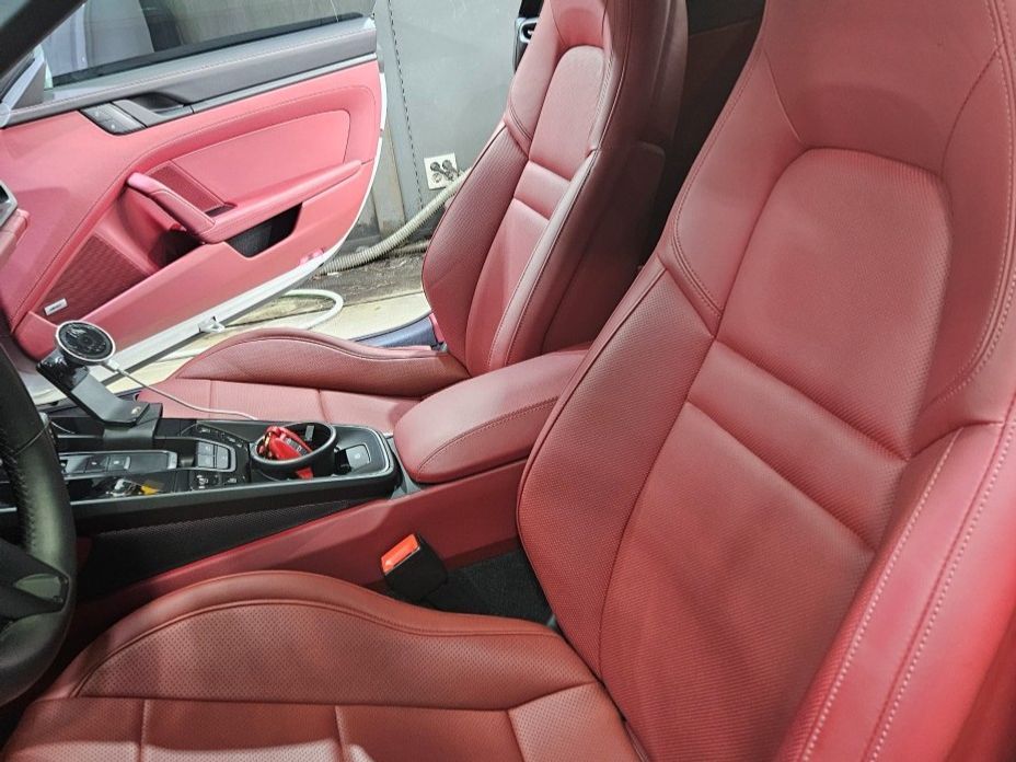 Porsche 911 2023