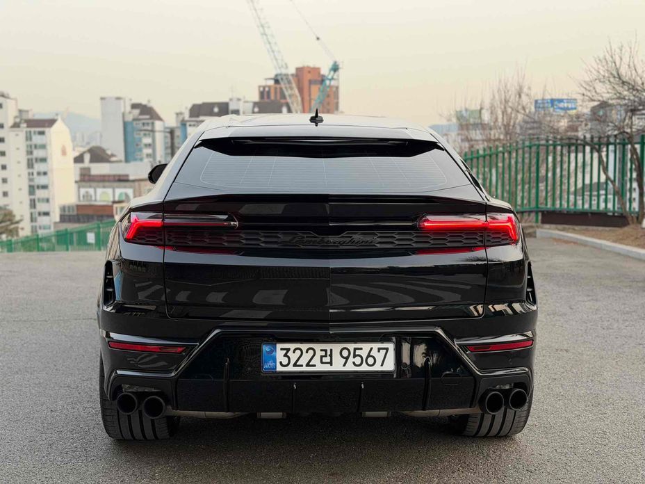 Lamborghini Urus 2026