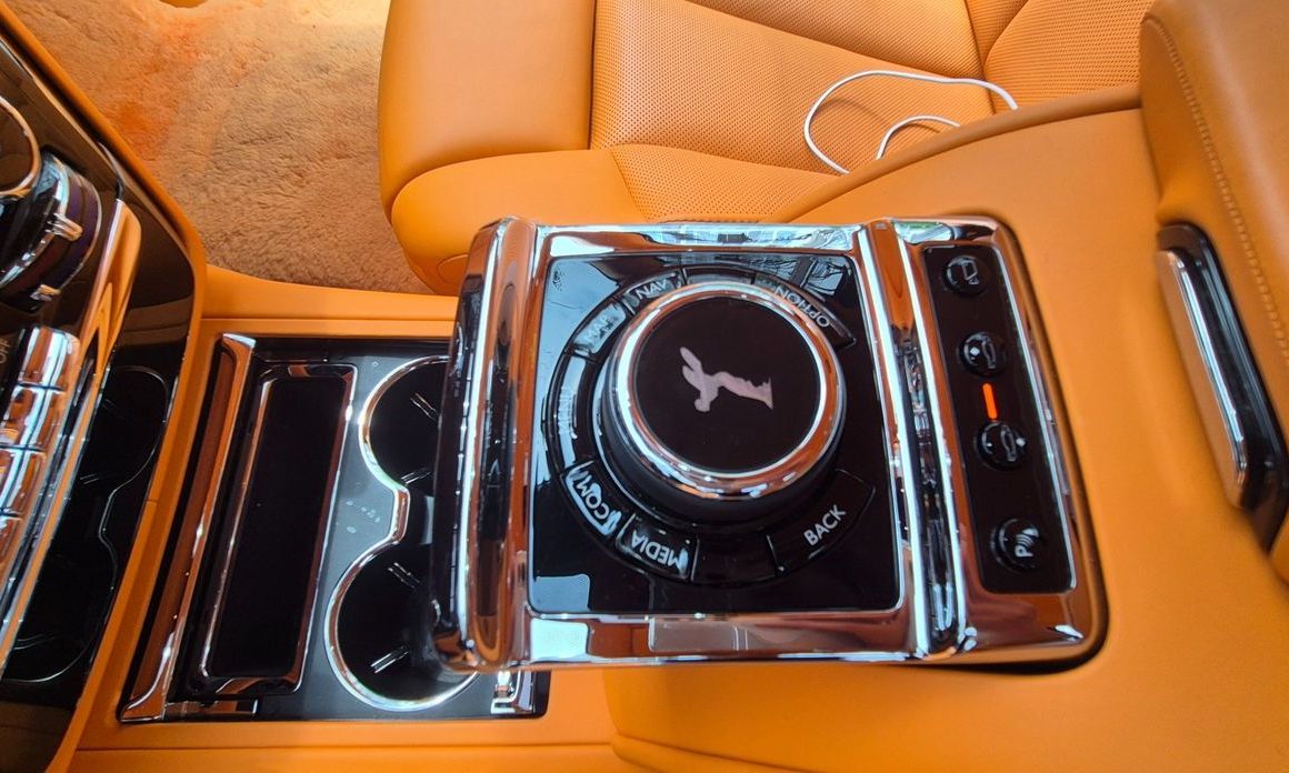 Rolls-Royce Phantom 2023