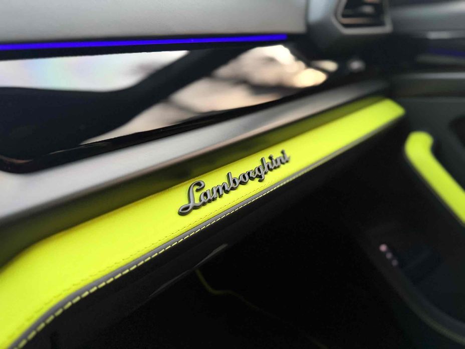Lamborghini Urus 2026