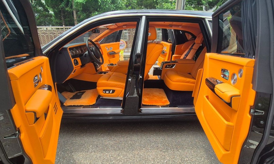 Rolls-Royce Phantom 2023