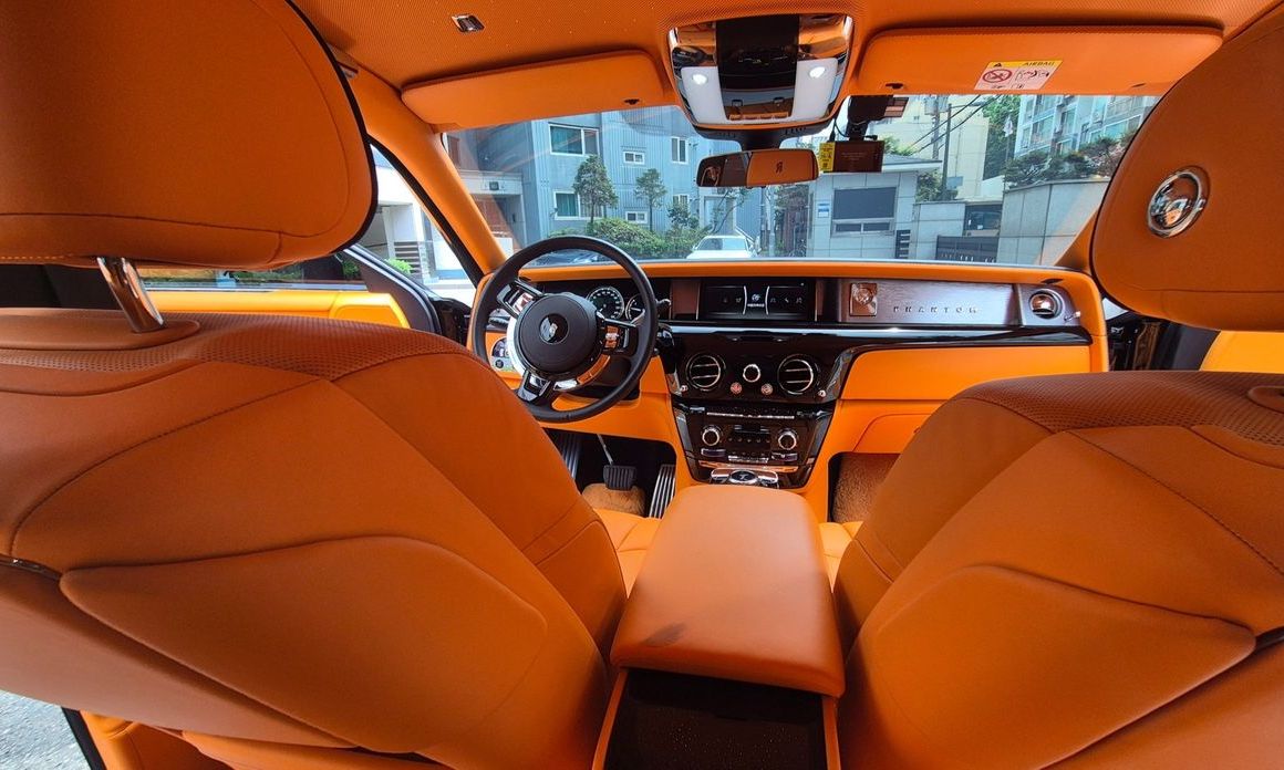 Rolls-Royce Phantom 2023