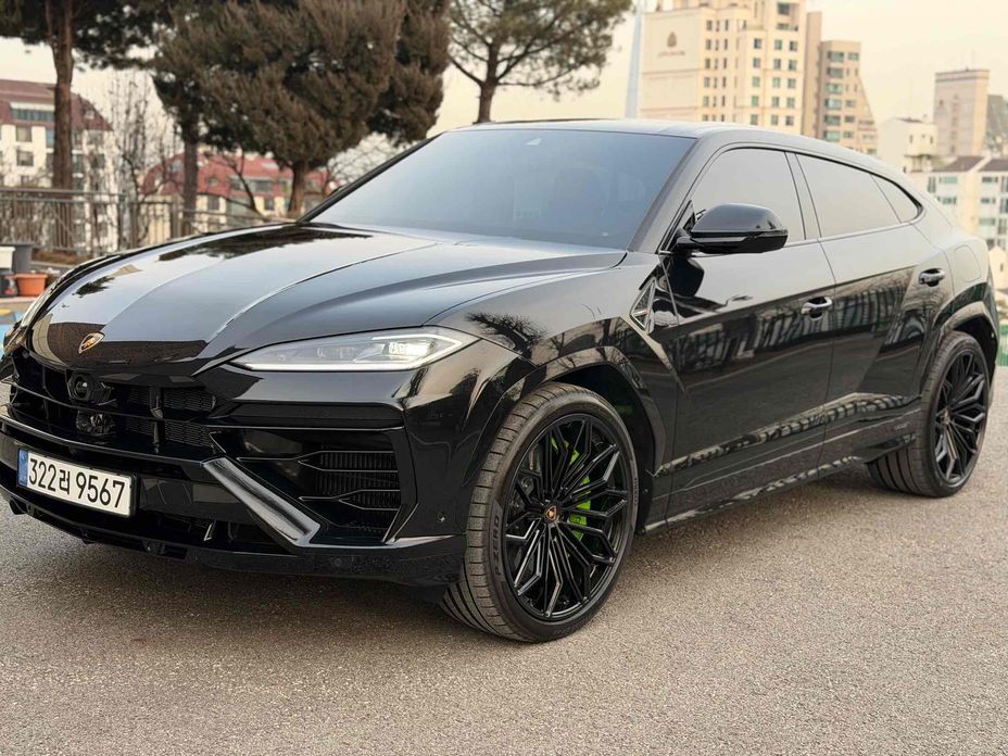 Lamborghini Urus 2026