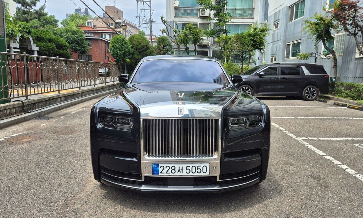 Rolls-Royce Phantom 2023