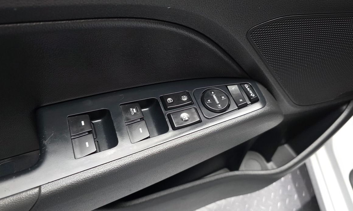 Hyundai AVANTE 2016