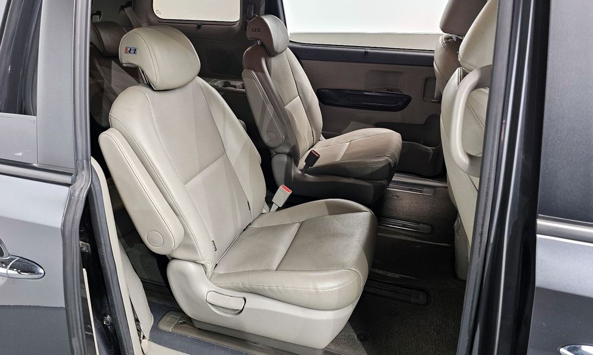 Kia Canival 2016
