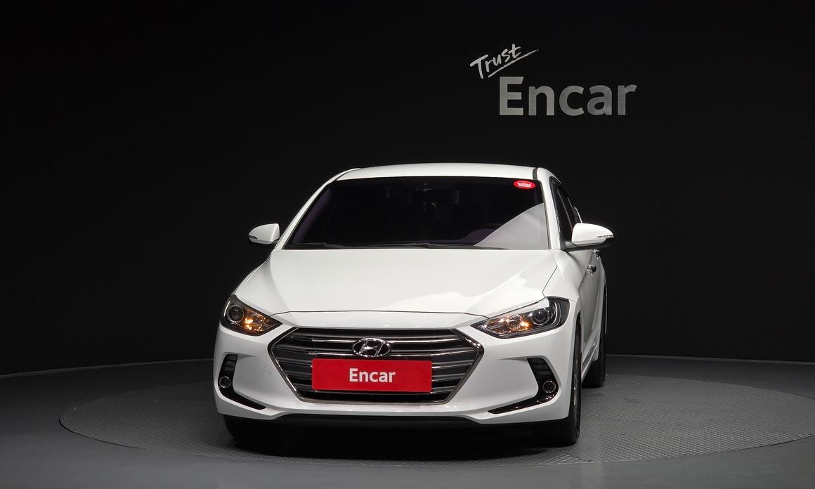 Hyundai AVANTE 2016