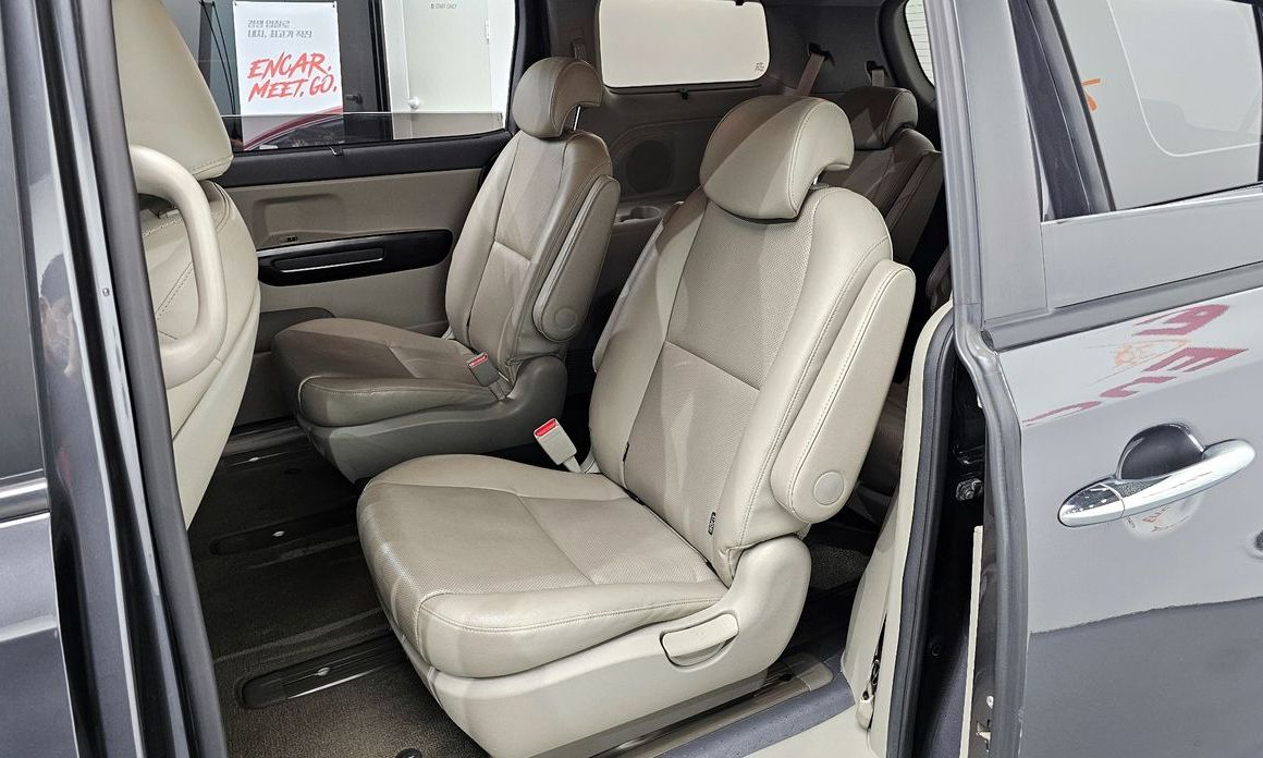 Kia Canival 2016