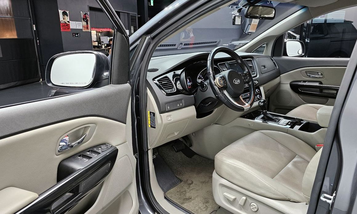 Kia Canival 2016