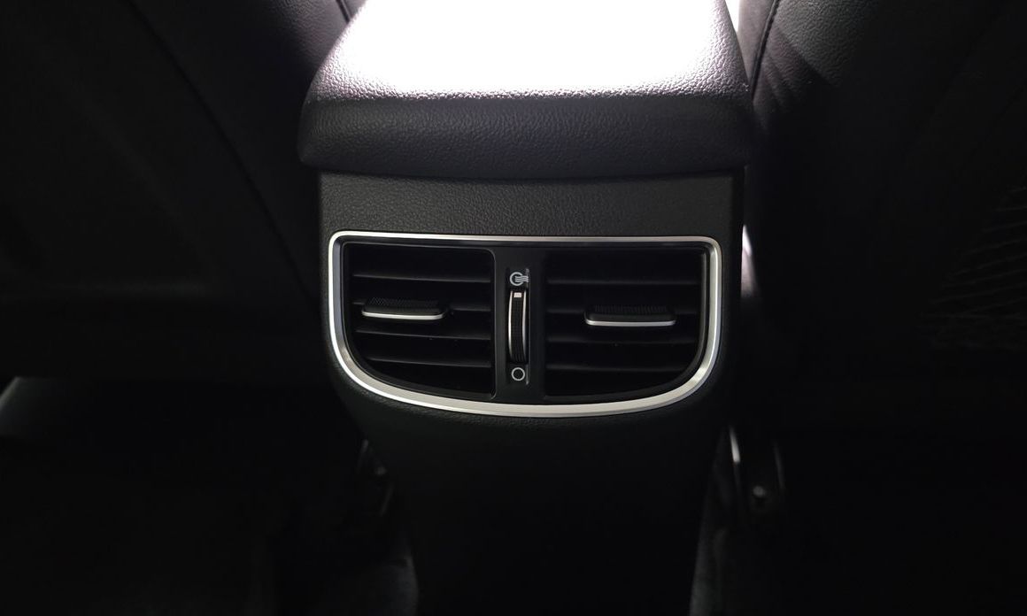 Hyundai AVANTE 2016