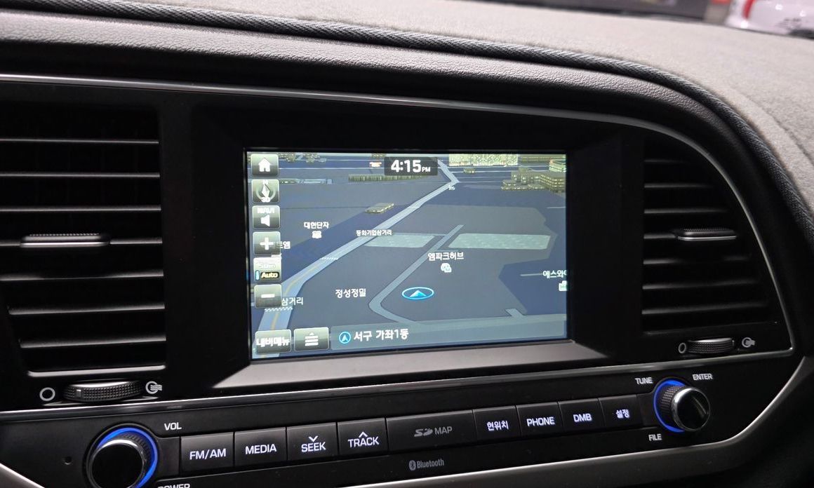 Hyundai AVANTE 2016