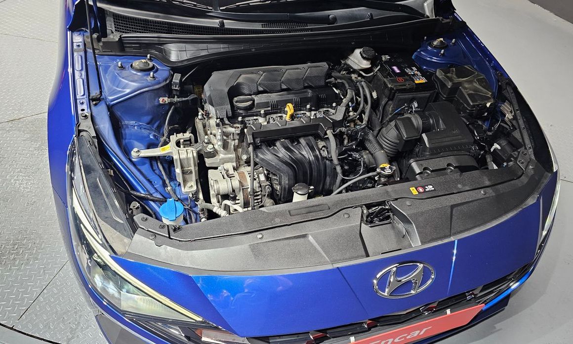 Hyundai AVANTE 2021