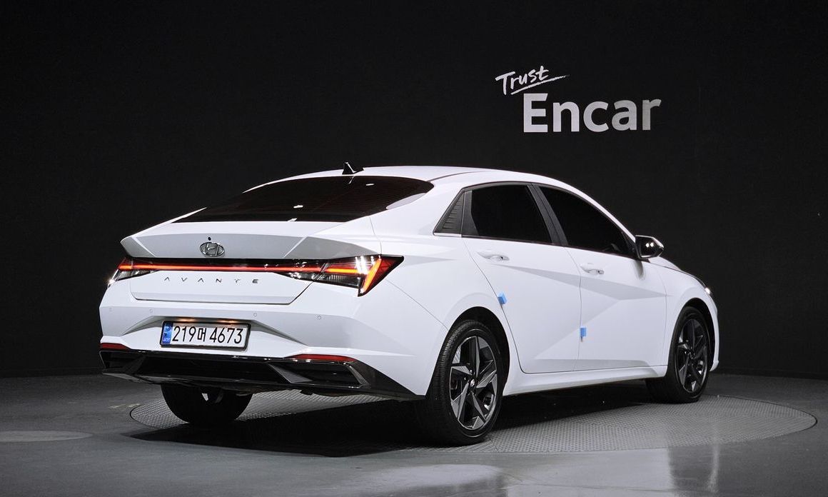 Hyundai AVANTE 2023