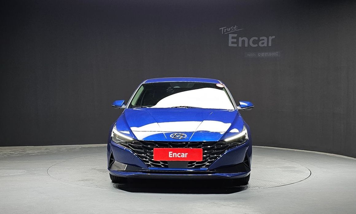 Hyundai AVANTE 2021