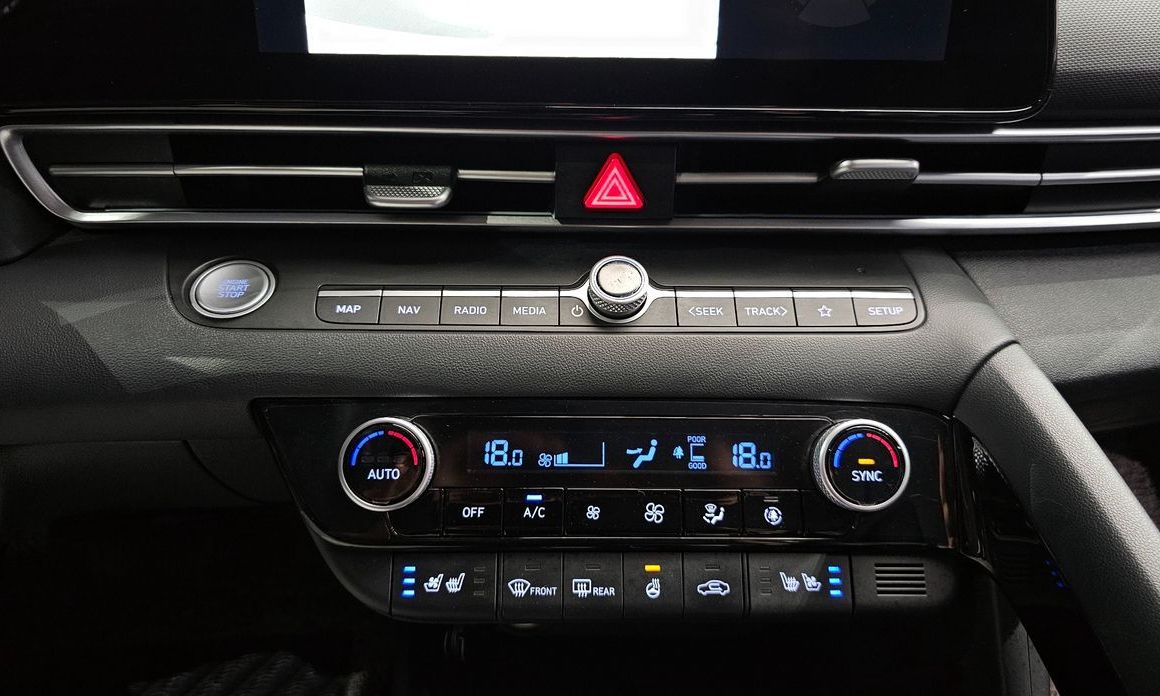 Hyundai AVANTE 2023