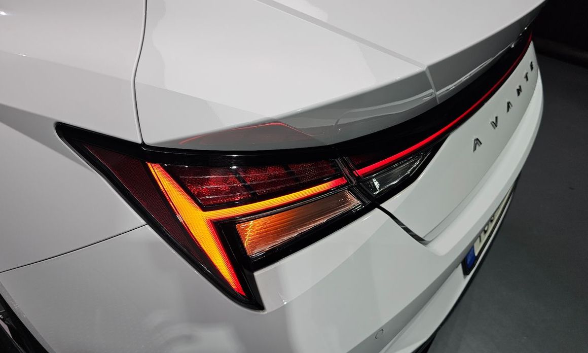 Hyundai AVANTE 2023
