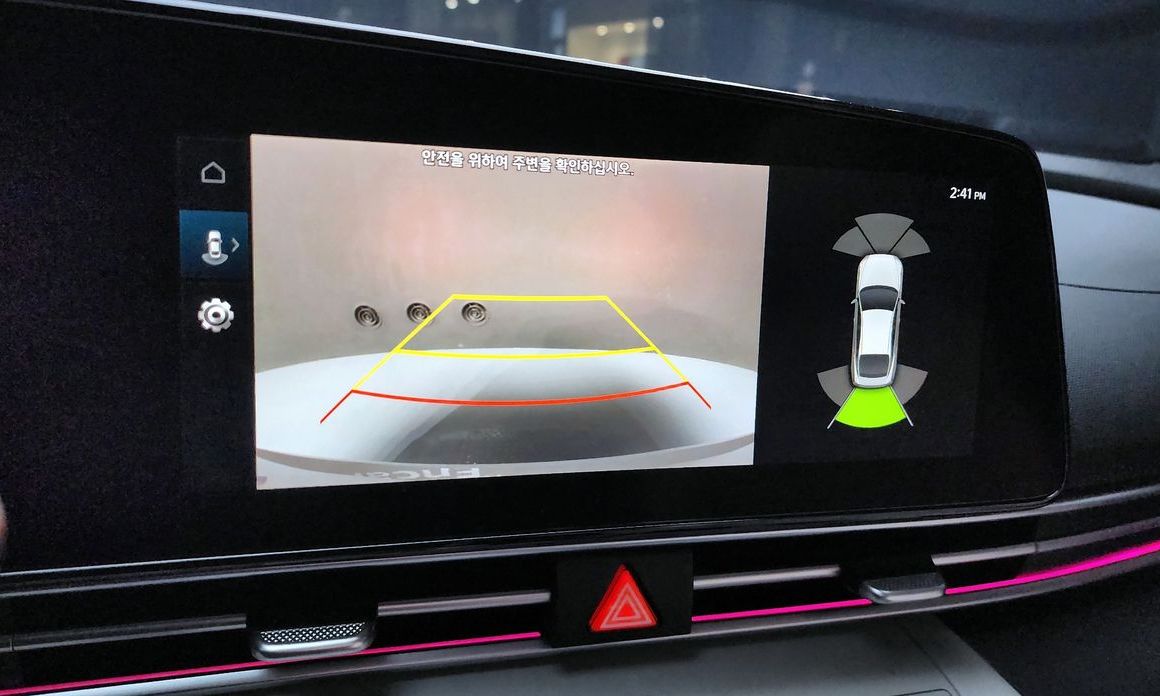 Hyundai AVANTE 2021