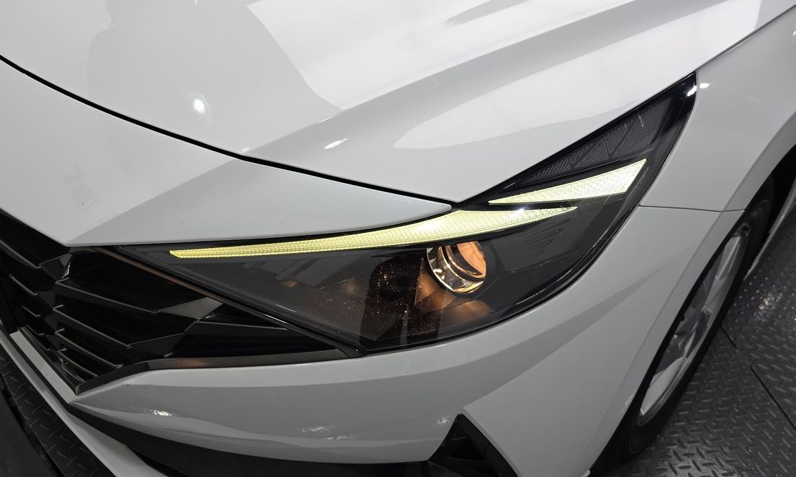 Hyundai AVANTE 2022