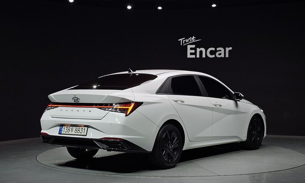 Hyundai AVANTE 2023