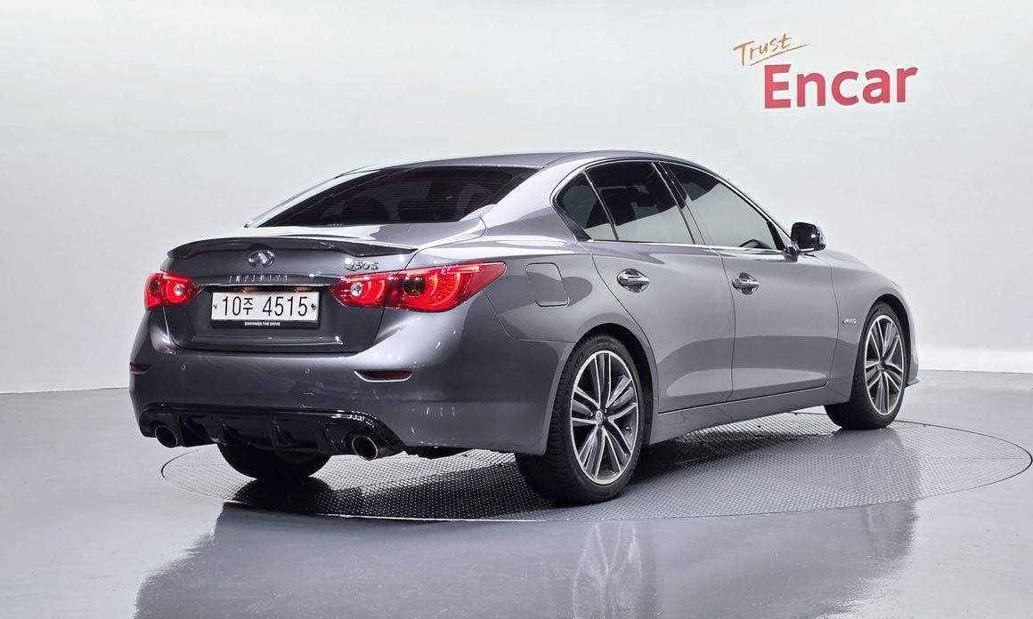 Infiniti Q50 2017