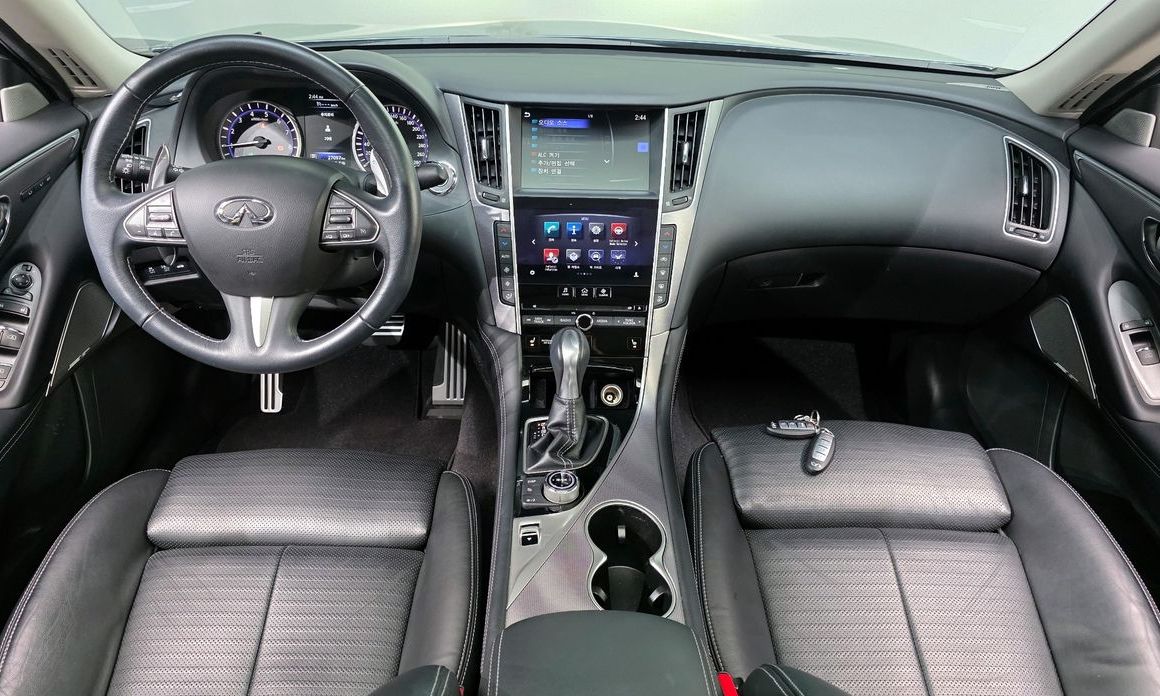 Infiniti Q50 2017