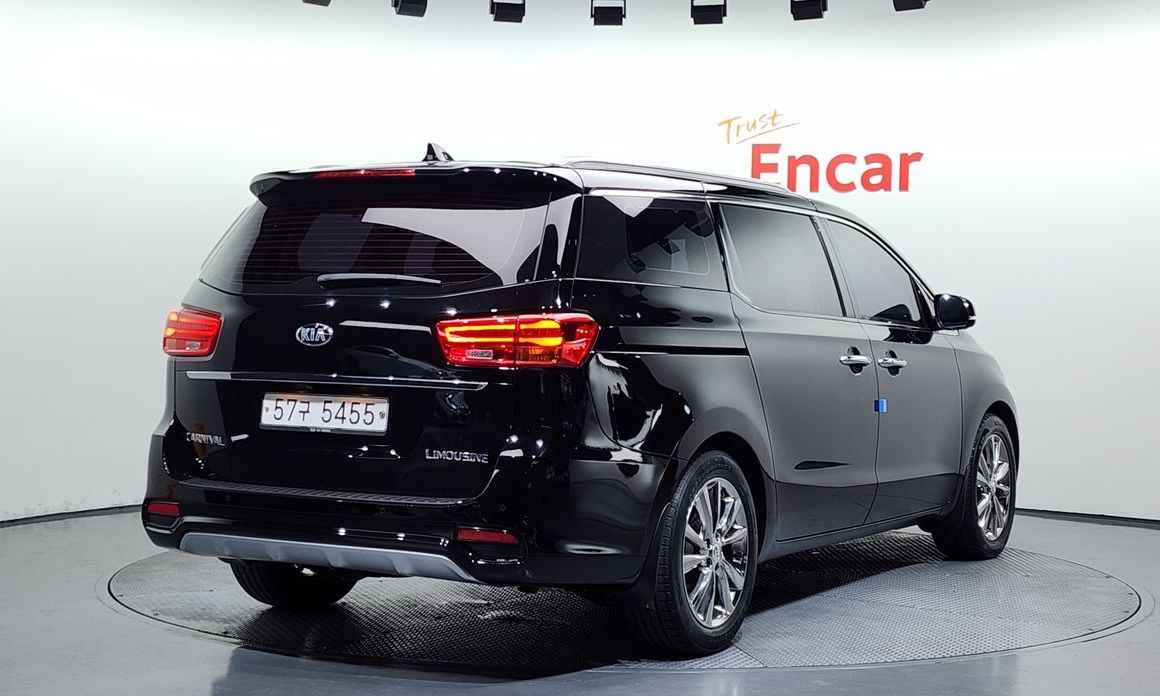 Kia Canival 2019