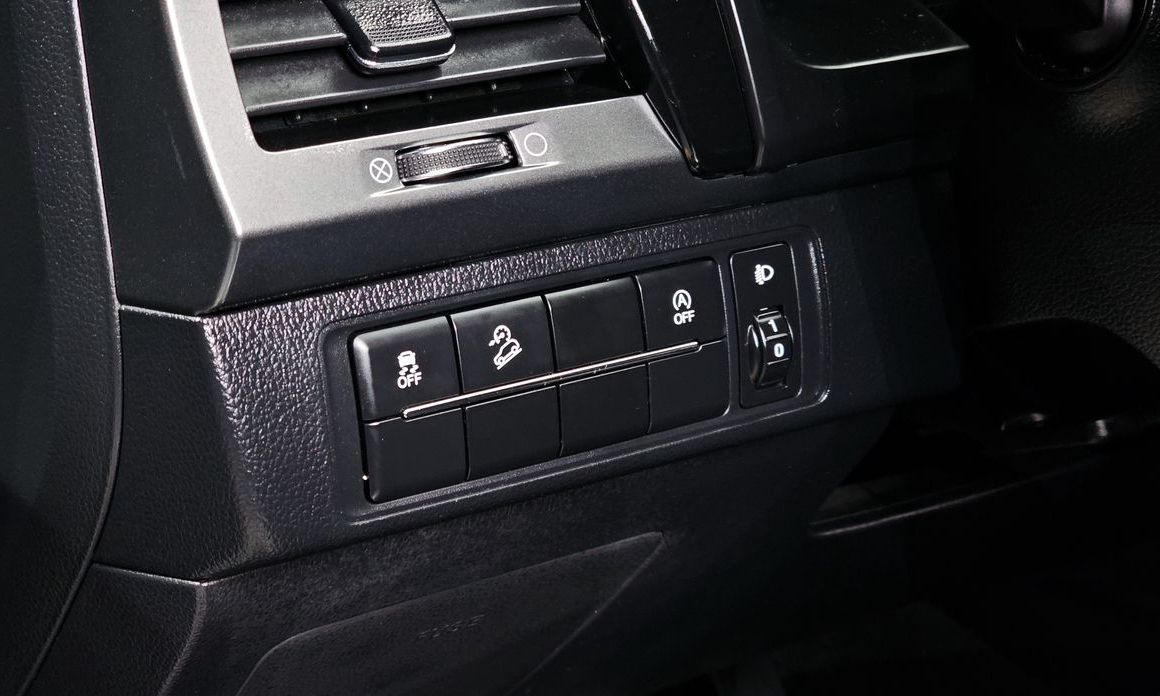 KG_Mobility_Ssangyong Rexton 2022