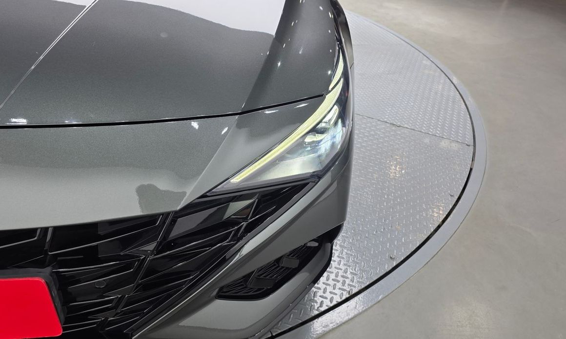 Hyundai AVANTE 2021