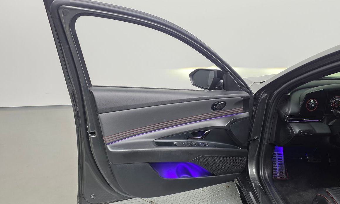 Hyundai AVANTE 2021