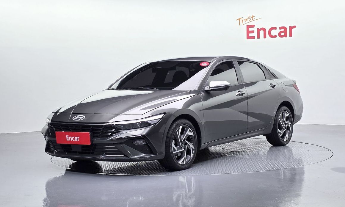 Hyundai AVANTE 2025