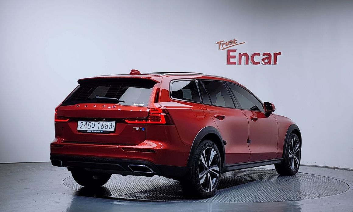 Volvo V60 2020