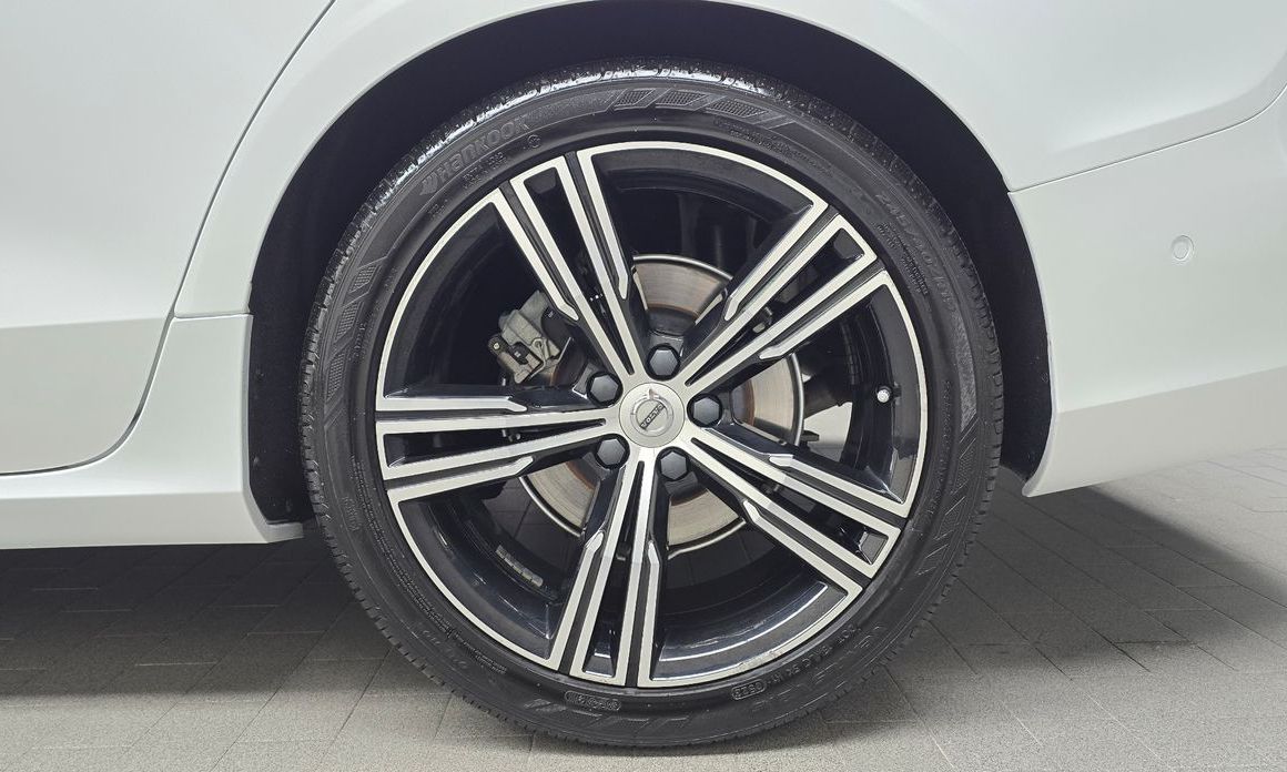 Volvo S60 2020