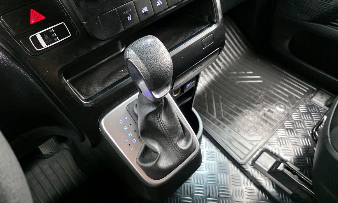Hyundai Staria 2023