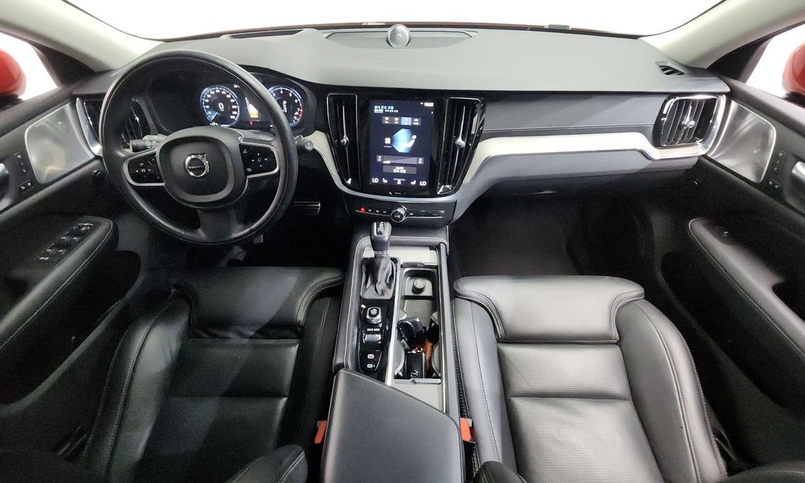 Volvo V60 2020