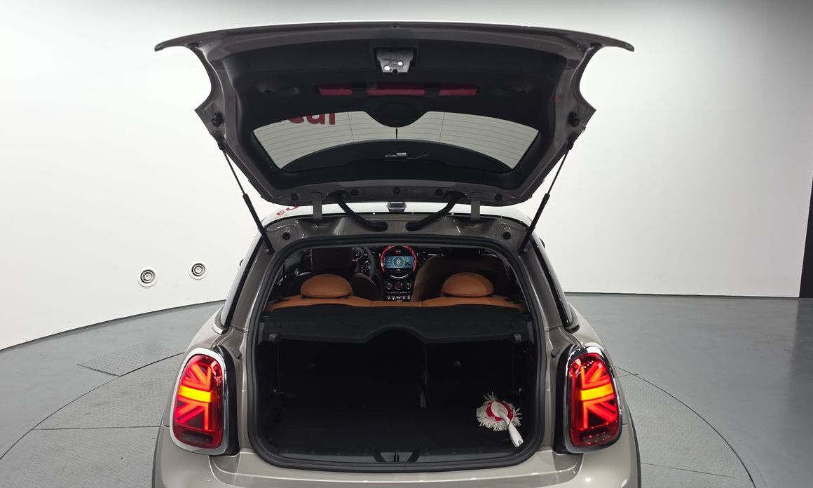 Mini Cooper 2024