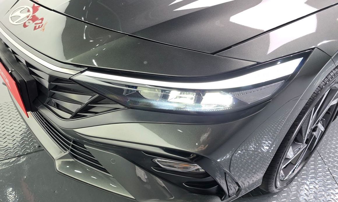 Hyundai AVANTE 2025