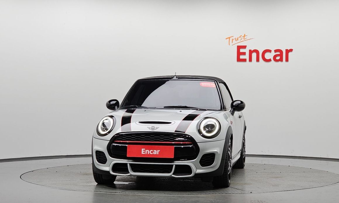 Mini Cooper Convertible 2019