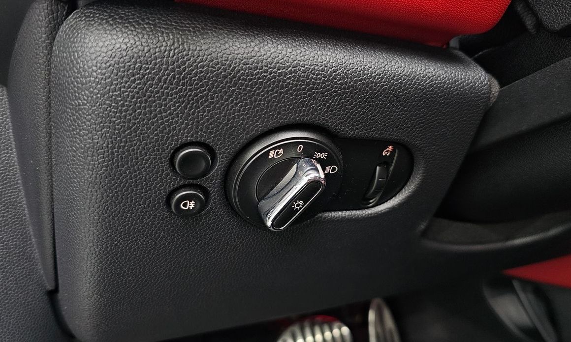 Mini Cooper Convertible 2019