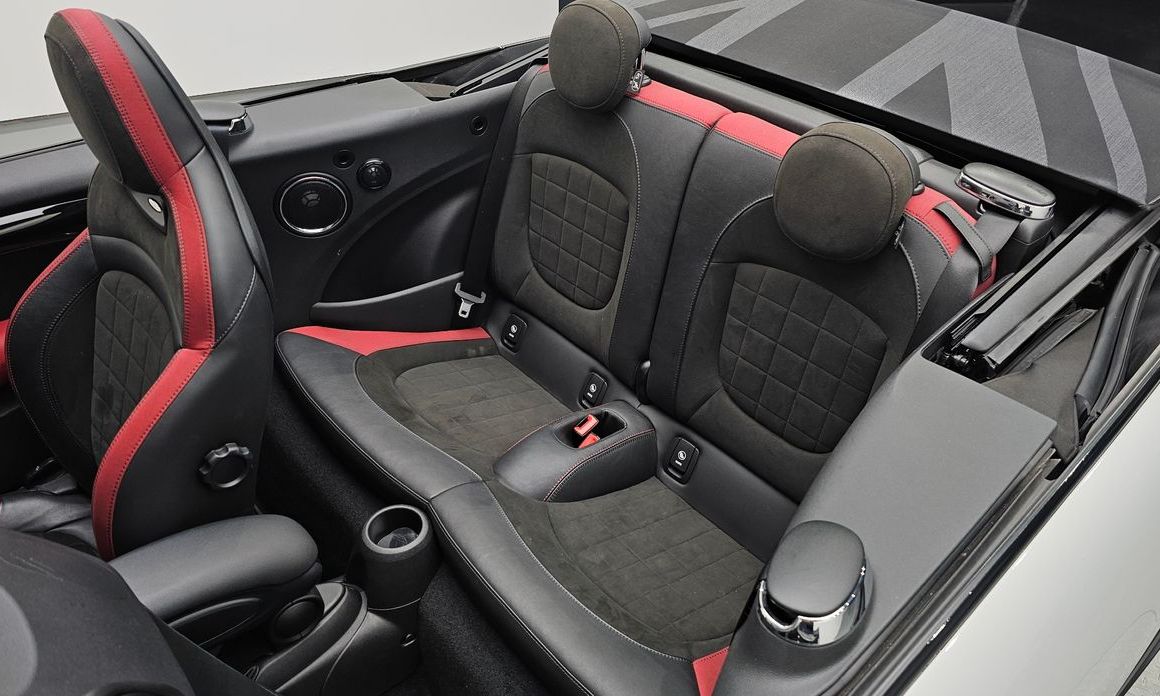 Mini Cooper Convertible 2019