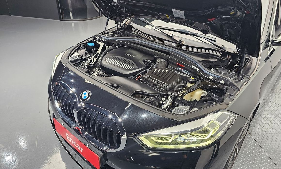 BMW 1-Series 2021