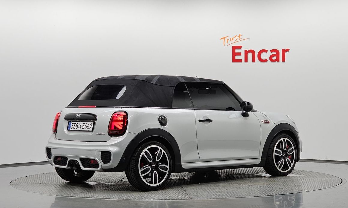 Mini Cooper Convertible 2019