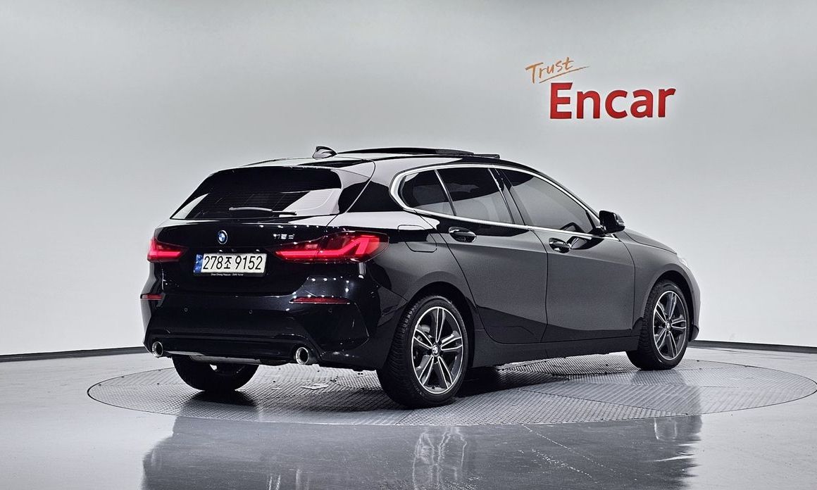 BMW 1-Series 2021